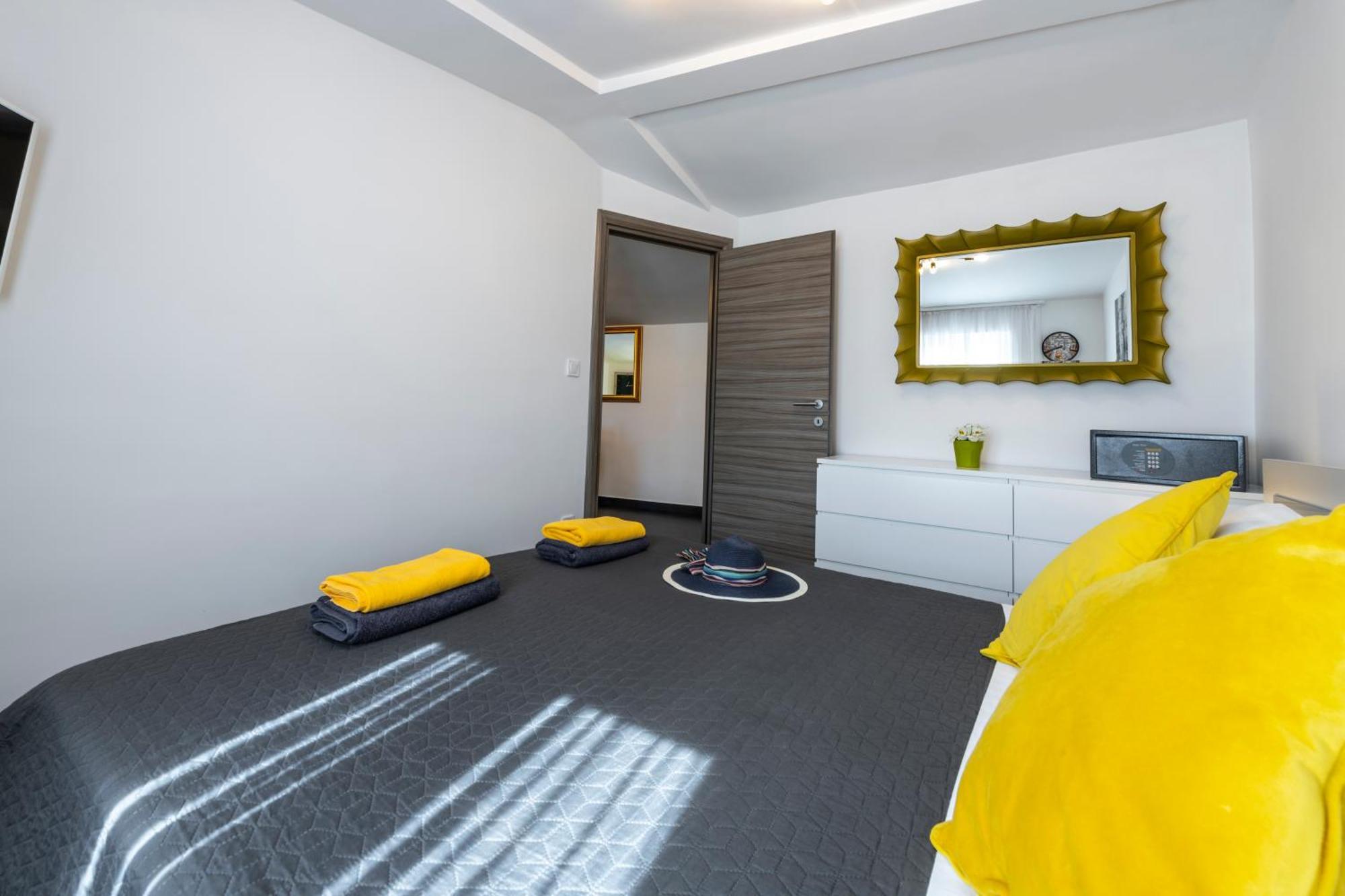 Apartments Nia Deluxe & Elegance Dubrovnik Eksteriør billede